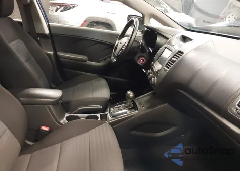 2018 Kia Forte S z USA, uszkodzony, nr VIN 3KPFL4A71JE240123